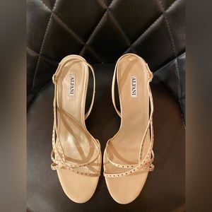 Alfani Women’s Dress Sandals – Champagne Sequin, Size 9.5